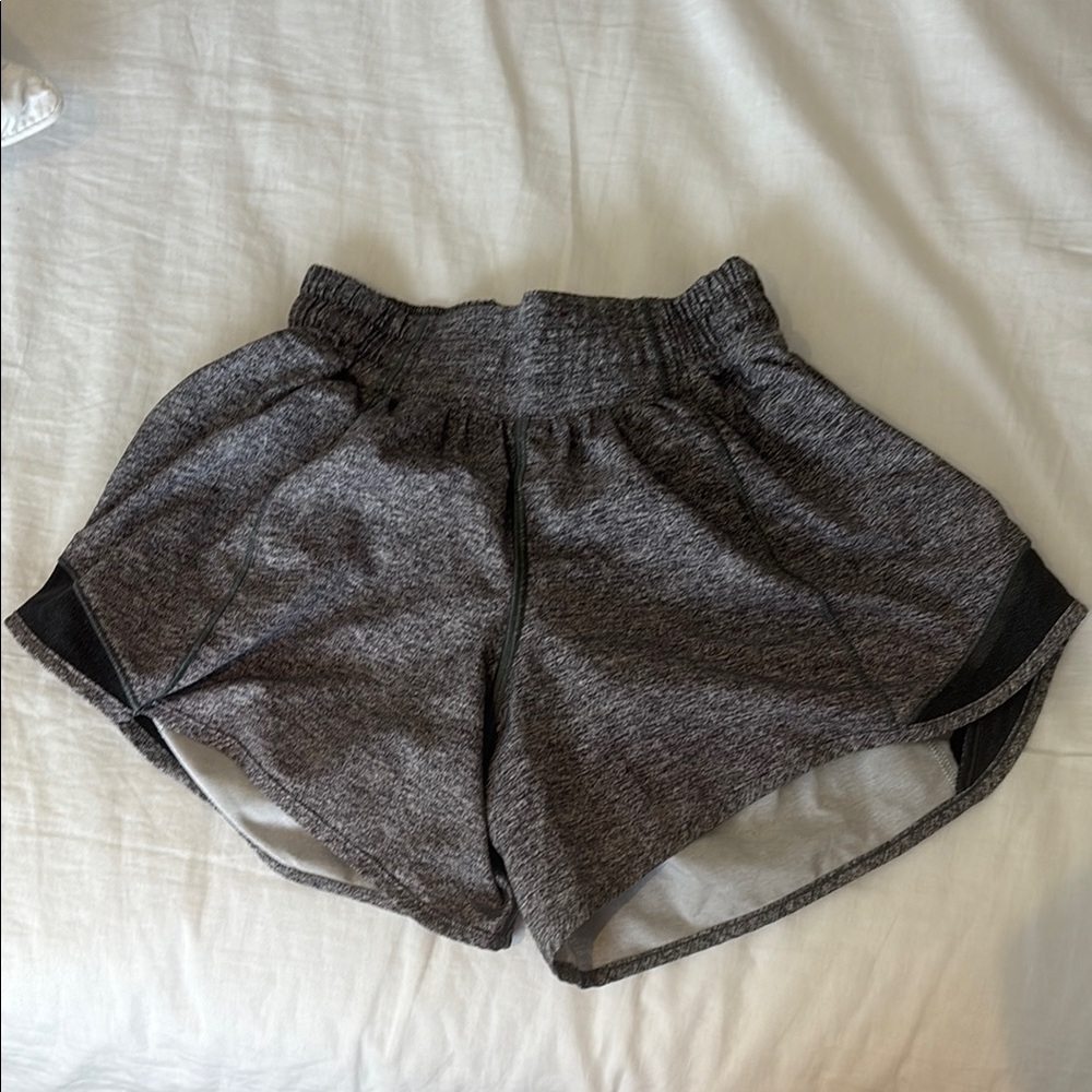 Lululemon Hotty Hot Shorts Size